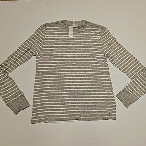 NWT GAP Button Shoulder Tee